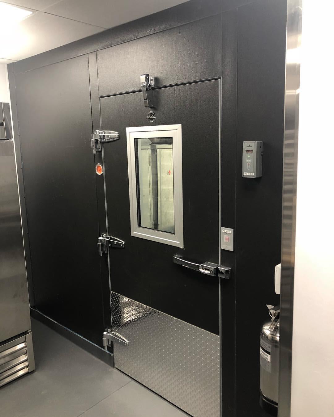 walk in cooler installed in San Francisco Restaurant